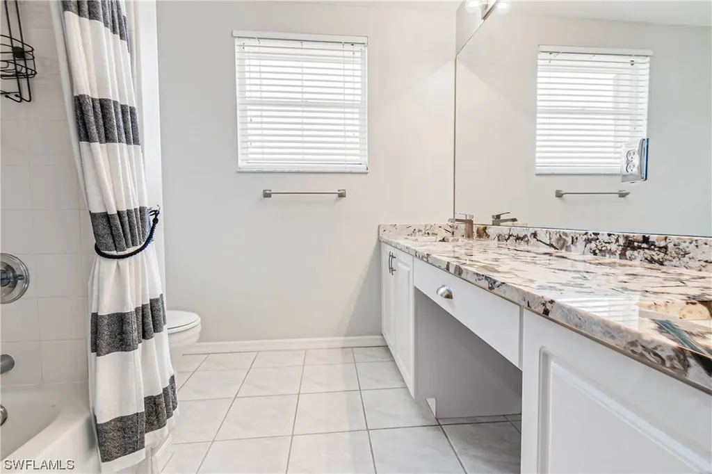 11025 Lakeland Circle Fort Myers FL 33913