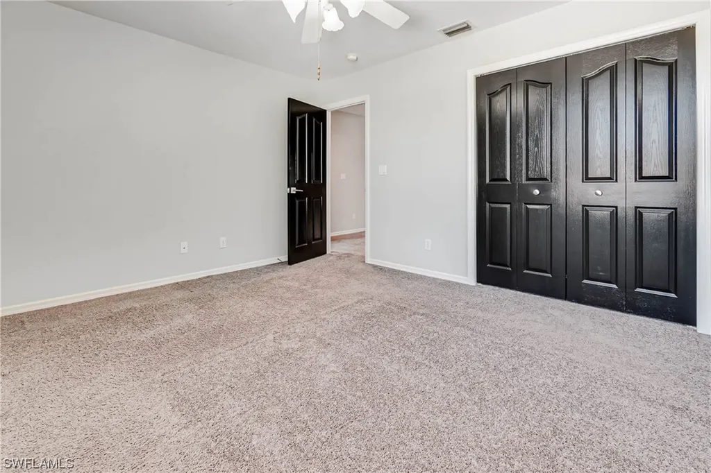 11025 Lakeland Circle Fort Myers FL 33913