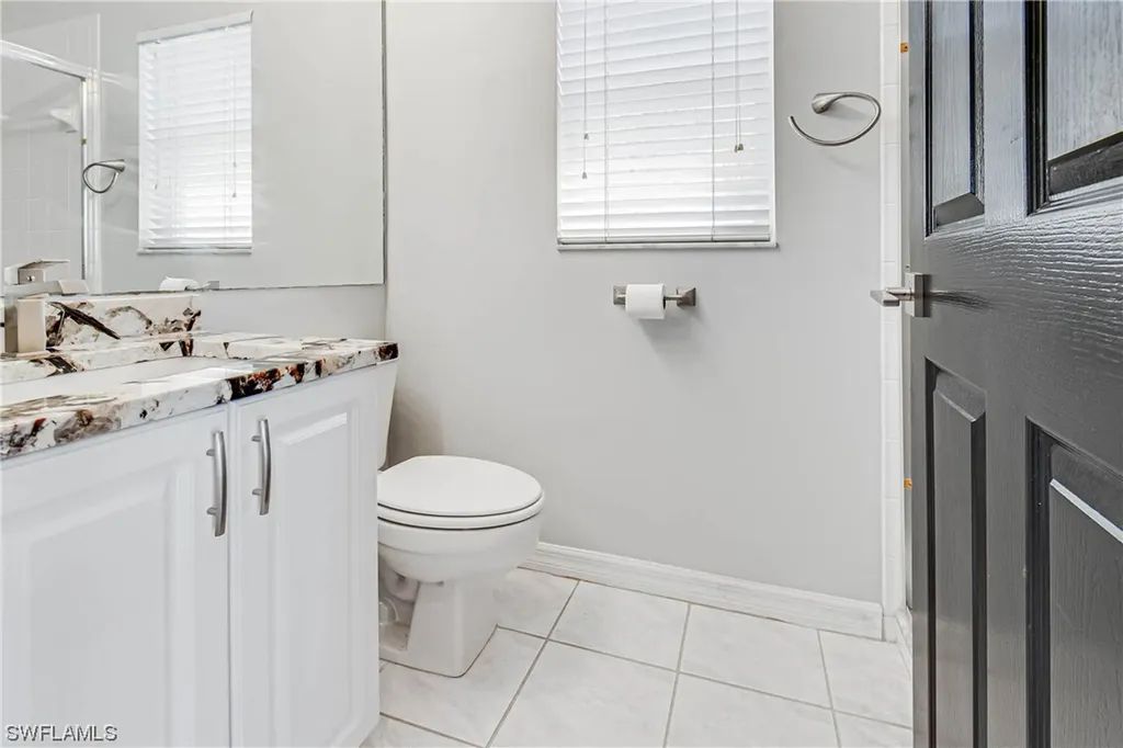 11025 Lakeland Circle Fort Myers FL 33913