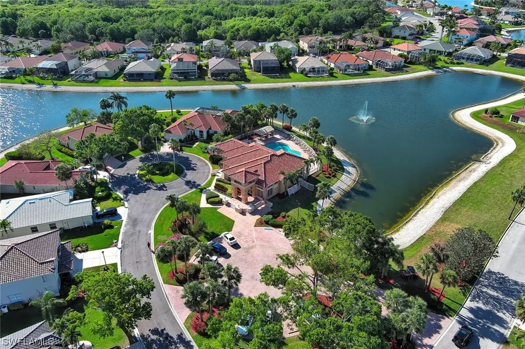 11025 Lakeland Circle Fort Myers FL 33913