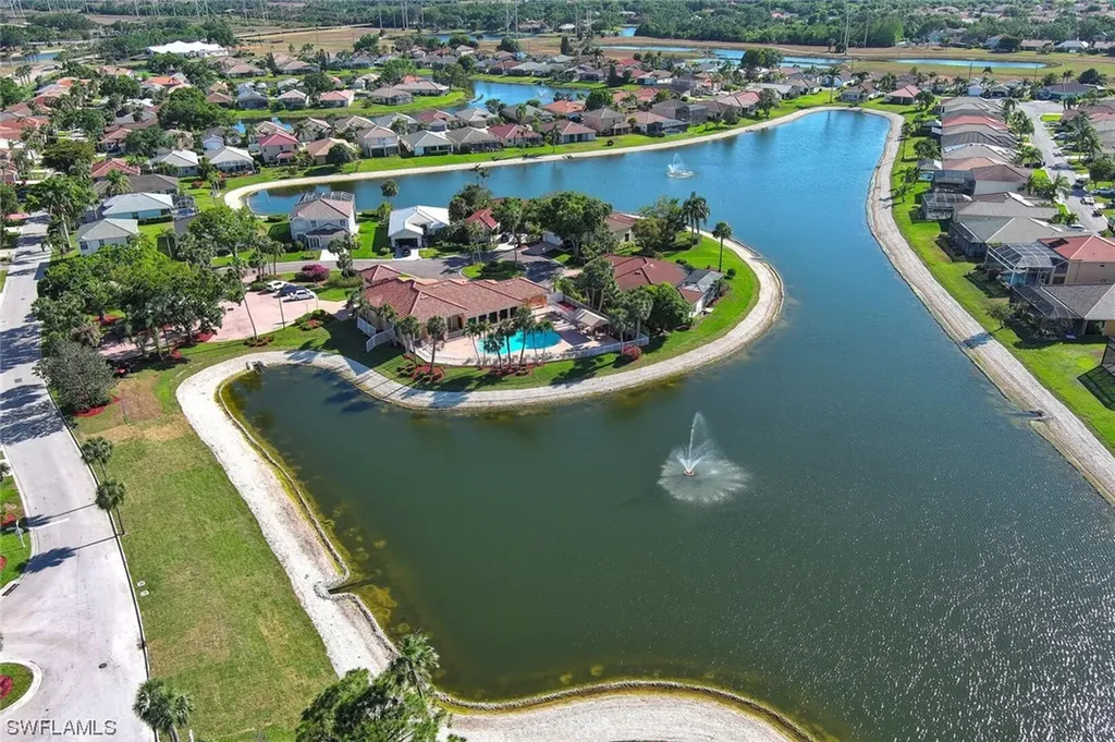 11025 Lakeland Circle Fort Myers FL 33913
