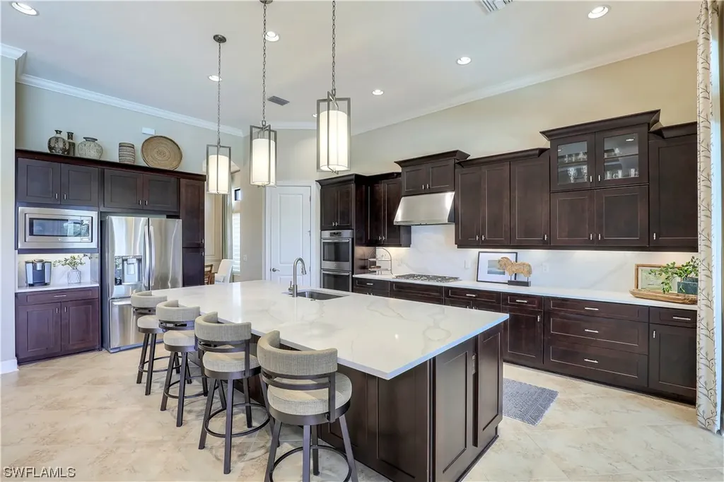 8828 Savona Court Naples FL 34119