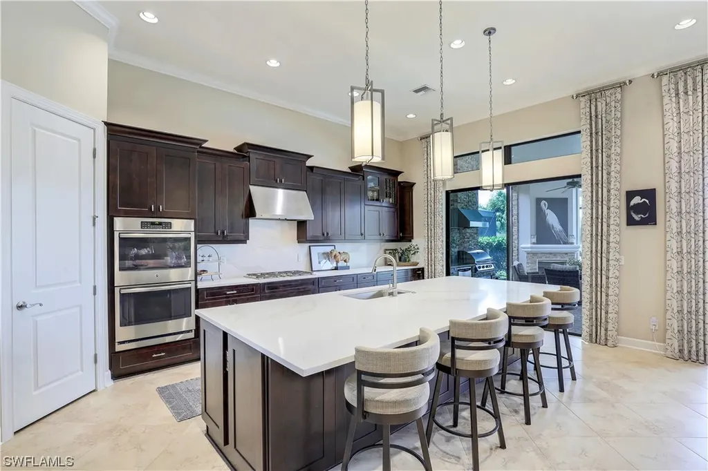 8828 Savona Court Naples FL 34119