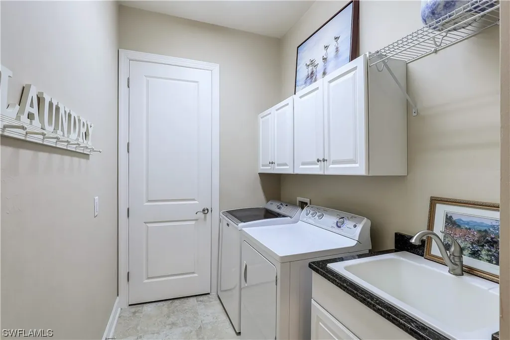 8828 Savona Court Naples FL 34119