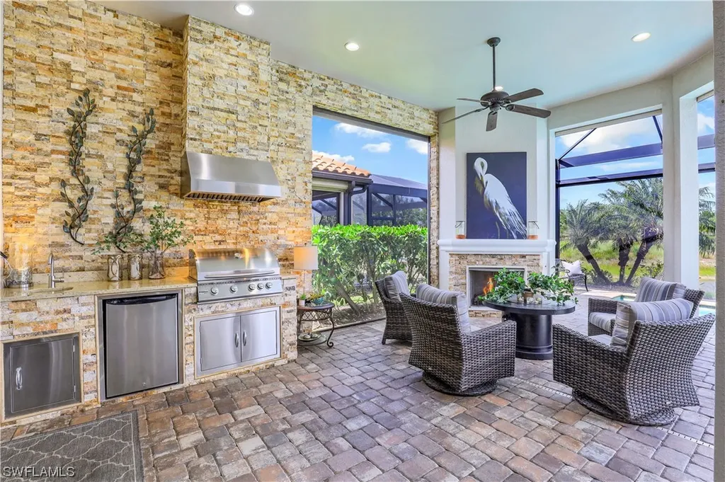 8828 Savona Court Naples FL 34119