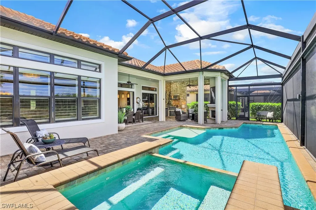 8828 Savona Court Naples FL 34119