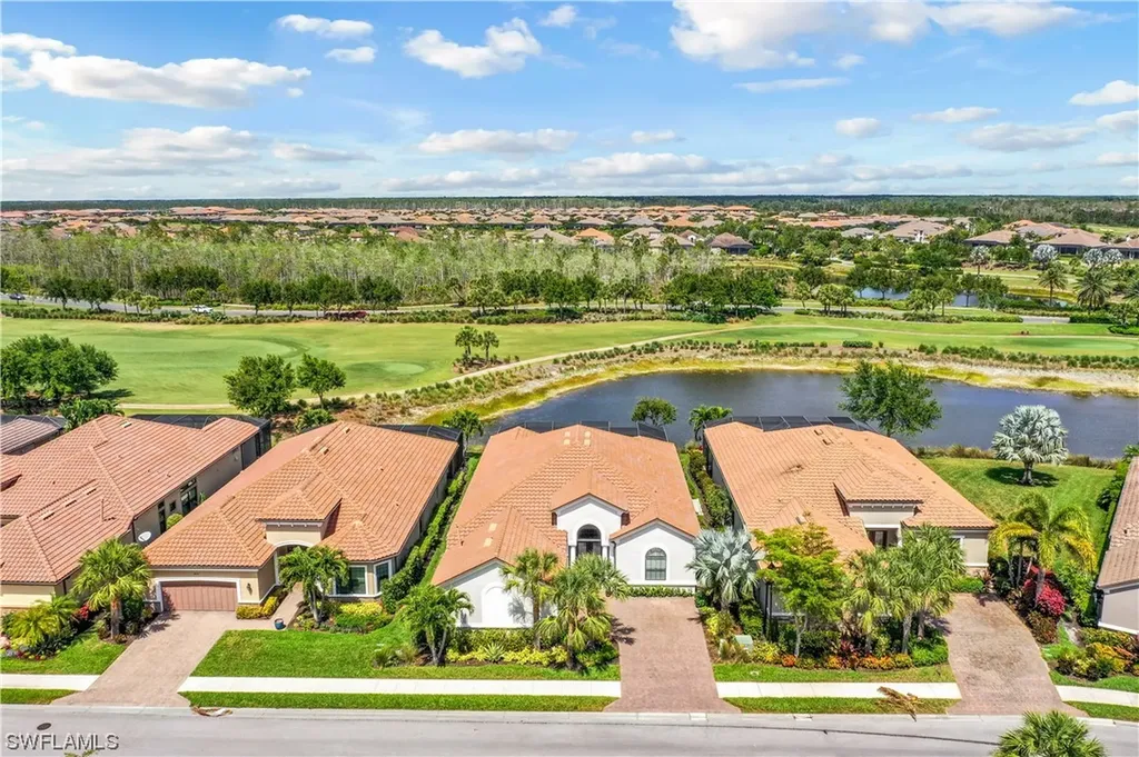 8828 Savona Court Naples FL 34119