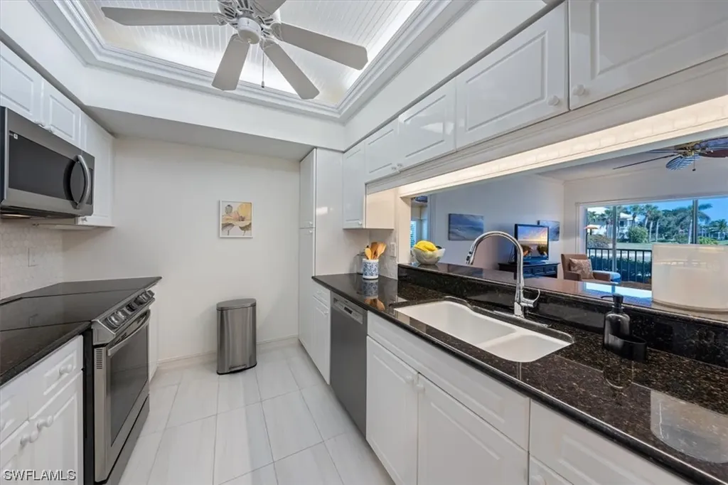 760 Willowbrook Drive Naples FL 34108