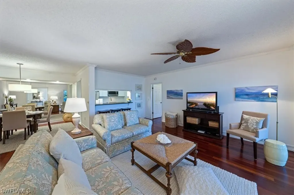 760 Willowbrook Drive Naples FL 34108