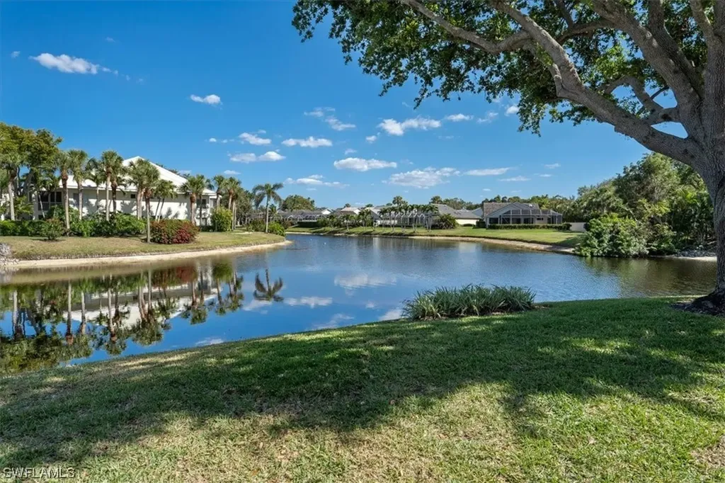 760 Willowbrook Drive Naples FL 34108