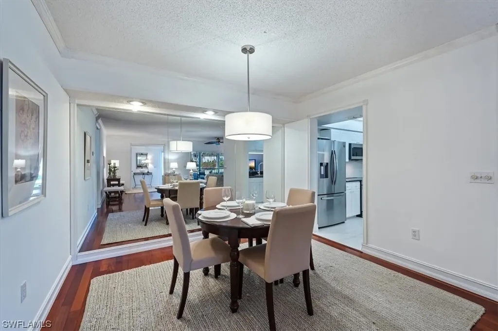 760 Willowbrook Drive Naples FL 34108