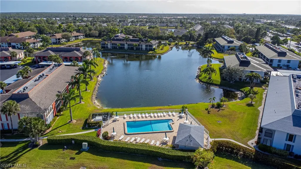338 Charlemagne Boulevard Naples FL 34112