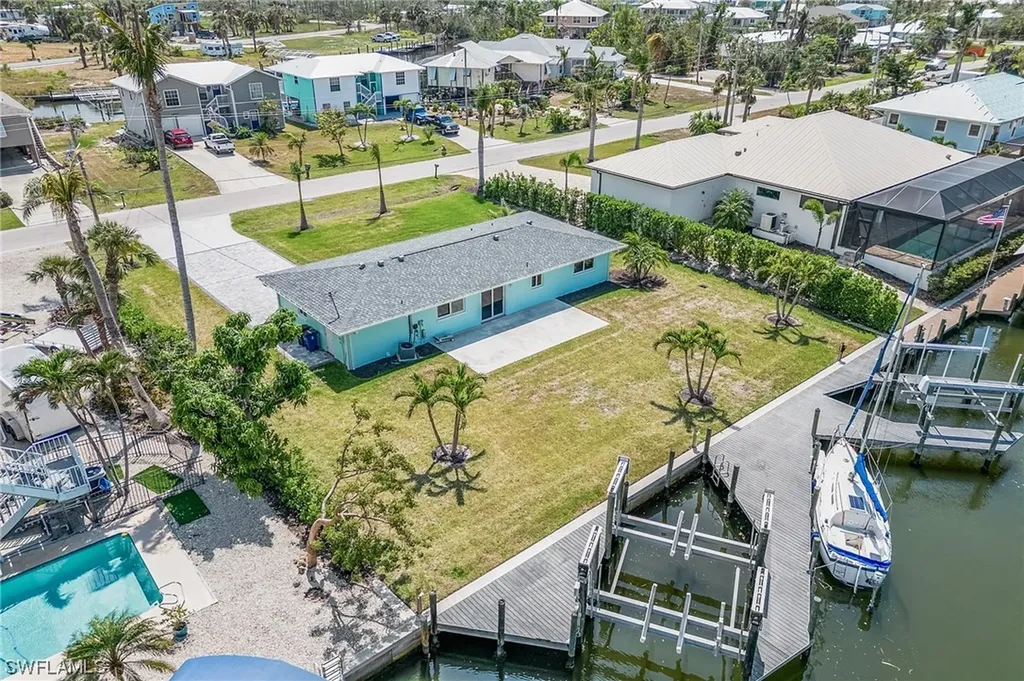 2831 Sanibel Boulevard St. James City FL 33956