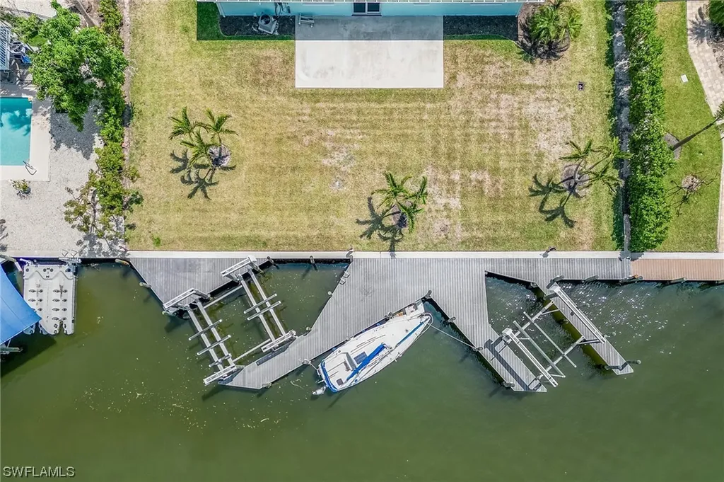 2831 Sanibel Boulevard St. James City FL 33956