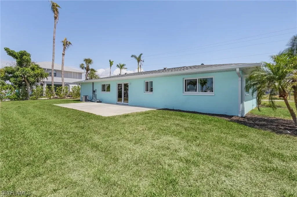 2831 Sanibel Boulevard St. James City FL 33956
