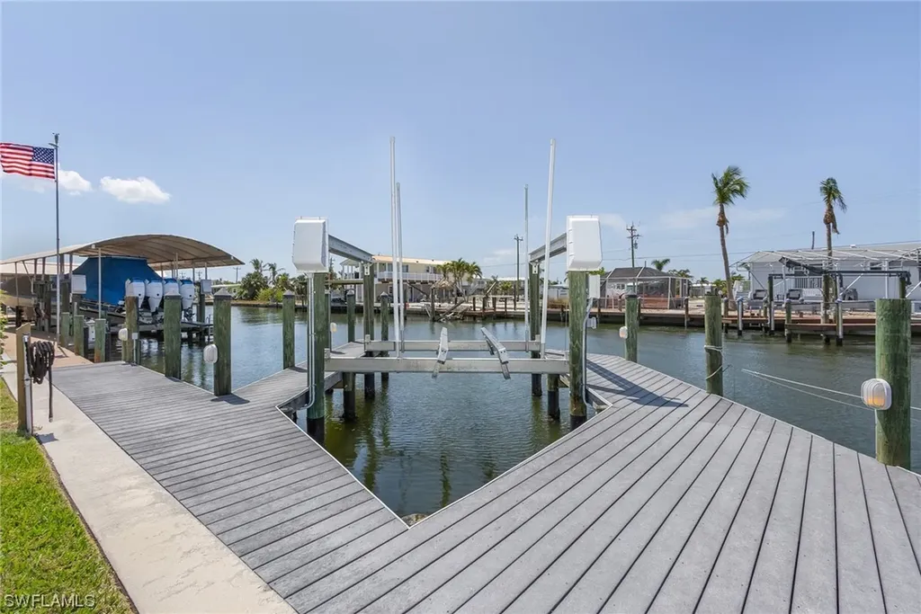 2831 Sanibel Boulevard St. James City FL 33956