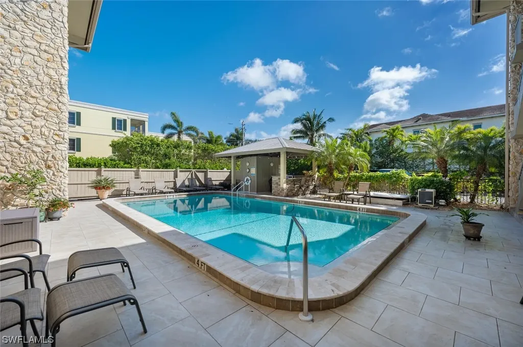 333 4th Avenue S Naples FL 34102