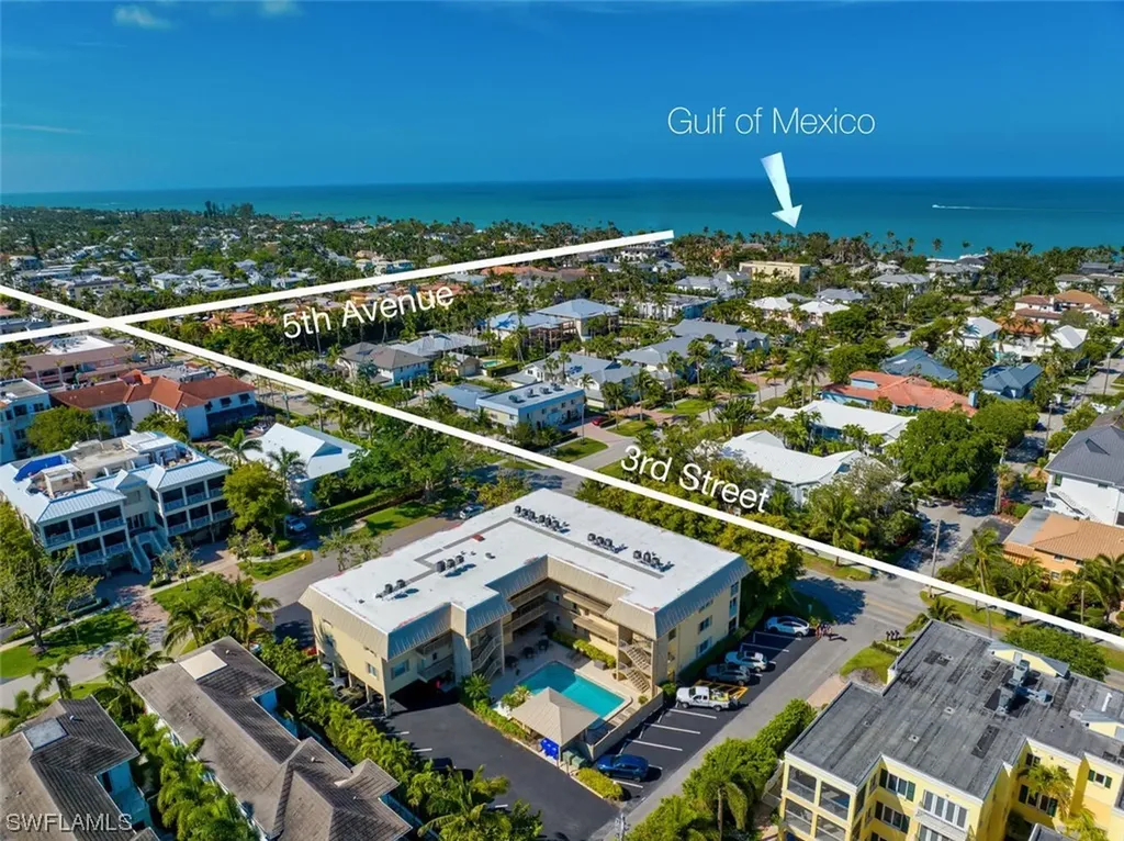 333 4th Avenue S Naples FL 34102