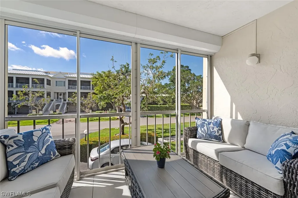 333 4th Avenue S Naples FL 34102
