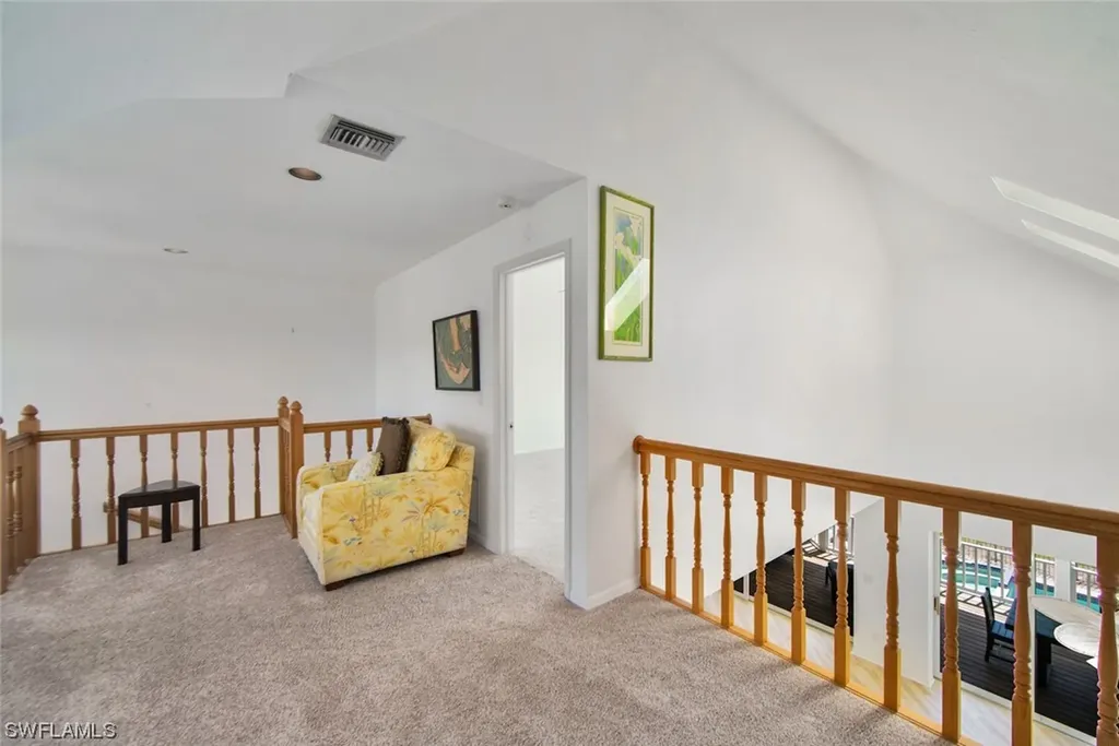663 E Rocks Drive Sanibel FL 33957