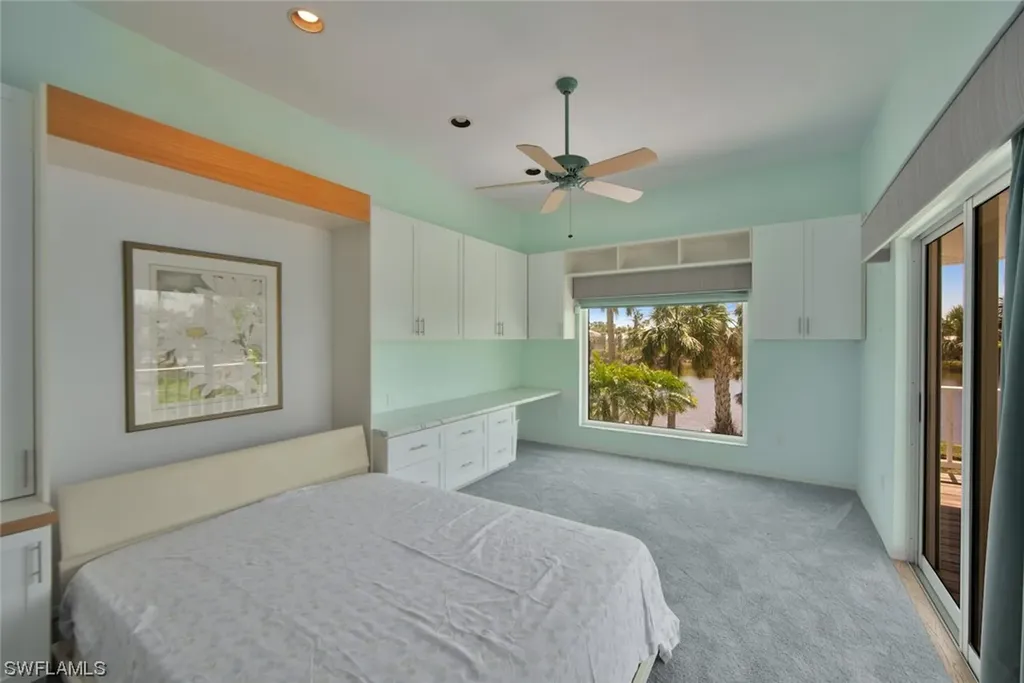 663 E Rocks Drive Sanibel FL 33957
