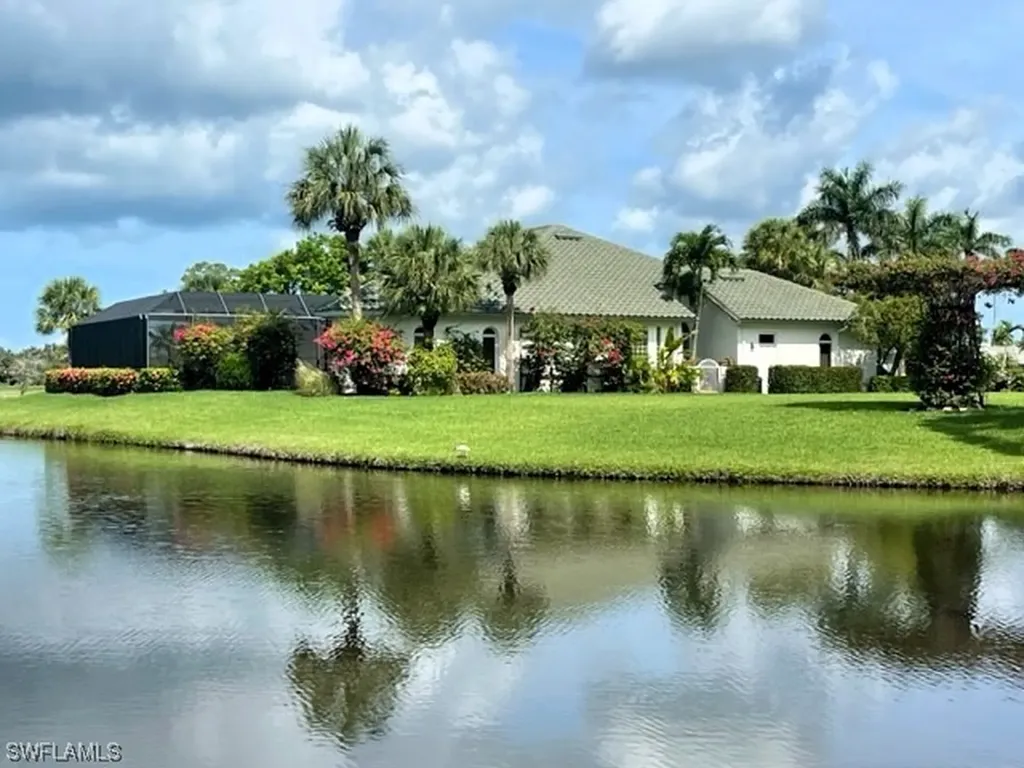 543 Eagle Creek Drive Naples FL 34113