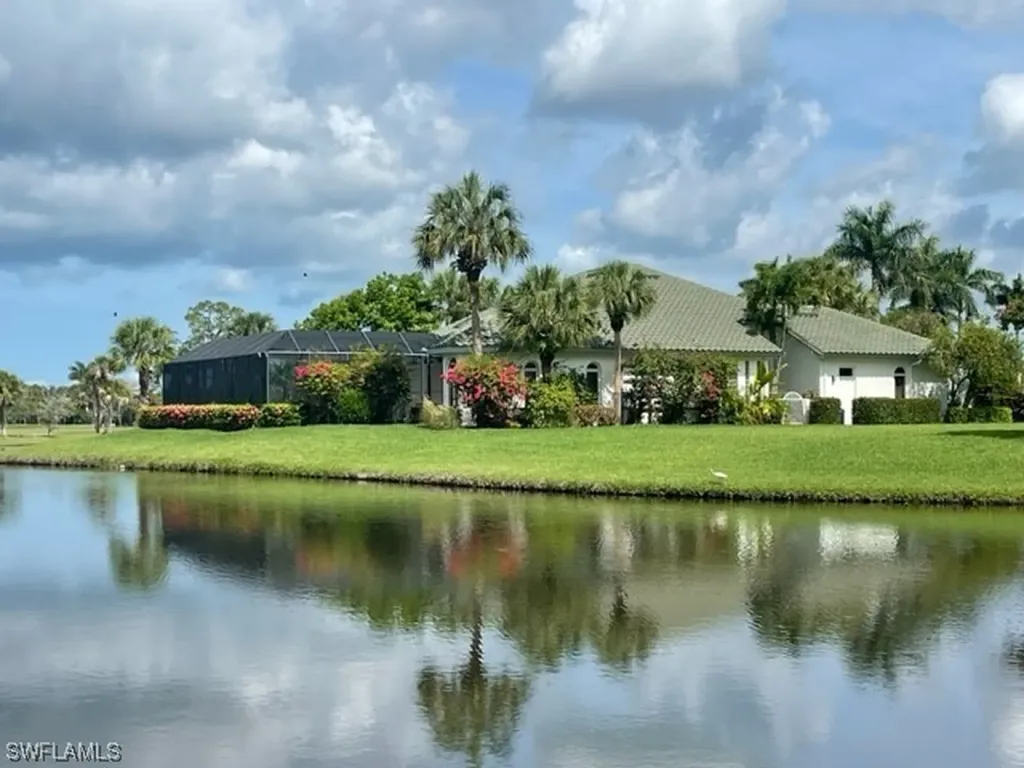 543 Eagle Creek Drive Naples FL 34113