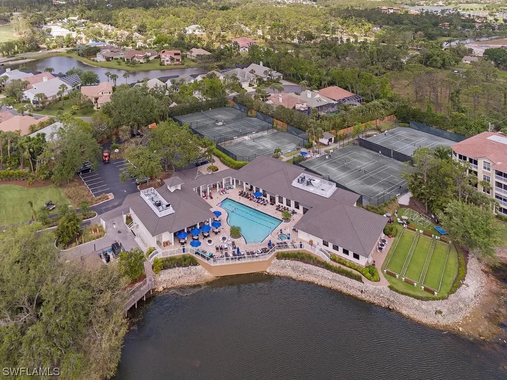 543 Eagle Creek Drive Naples FL 34113