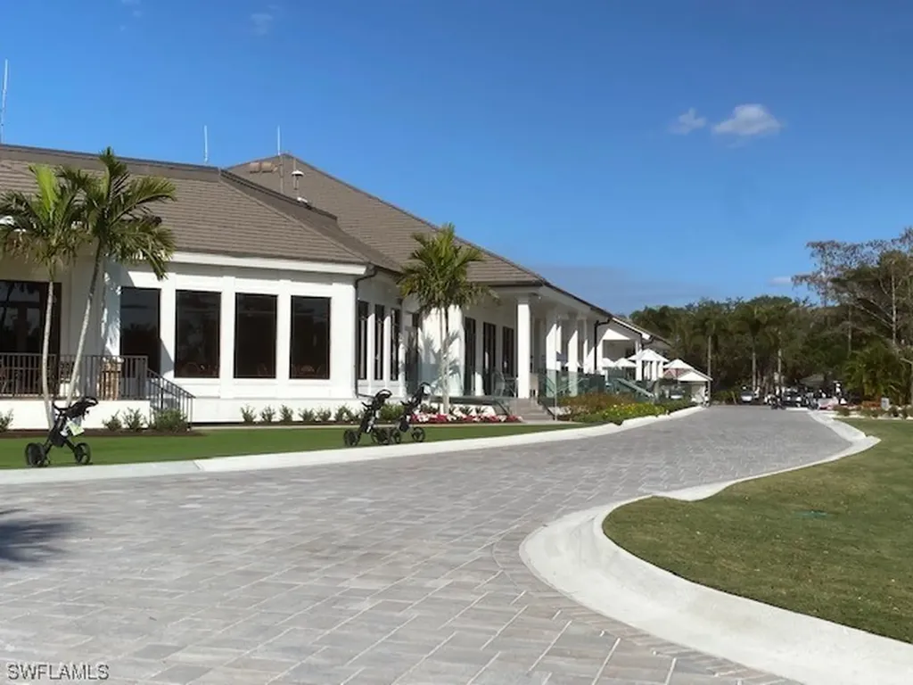 543 Eagle Creek Drive Naples FL 34113