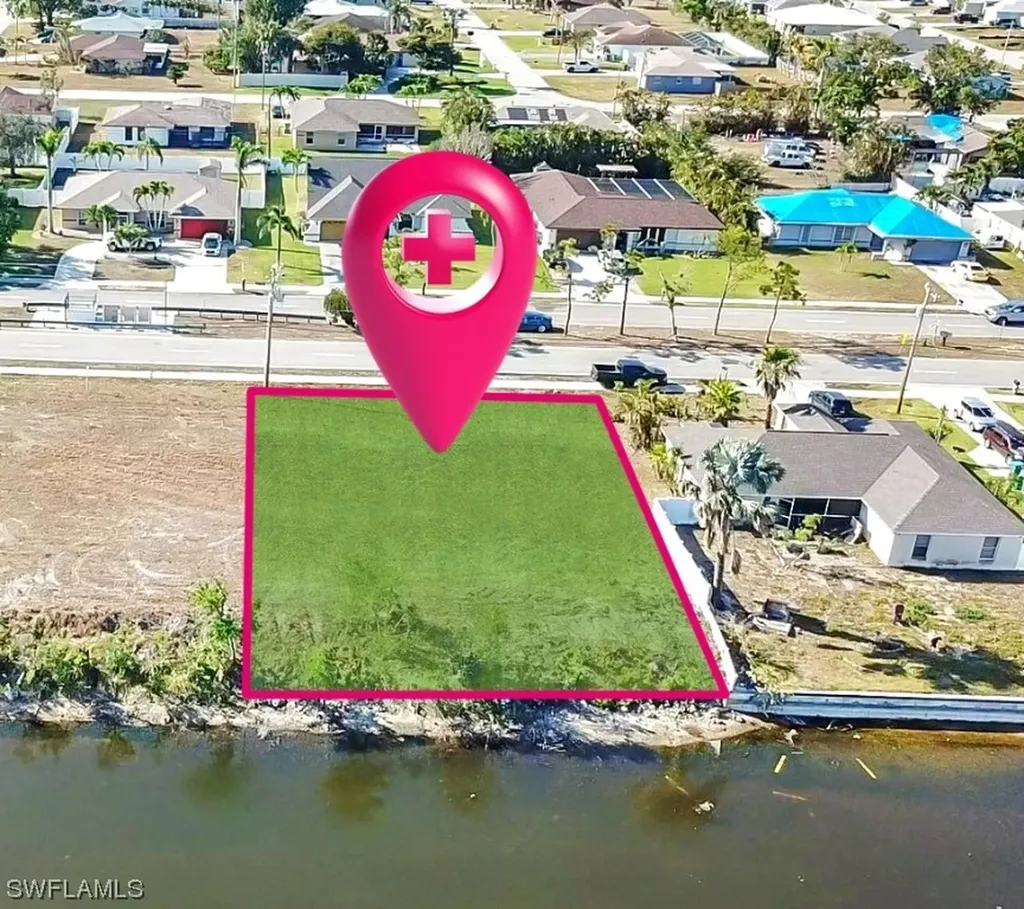 625 Gleason Parkway Cape Coral FL 33914