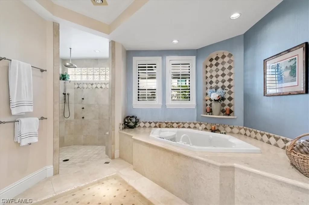 400 Spring Line Drive Naples FL 34102