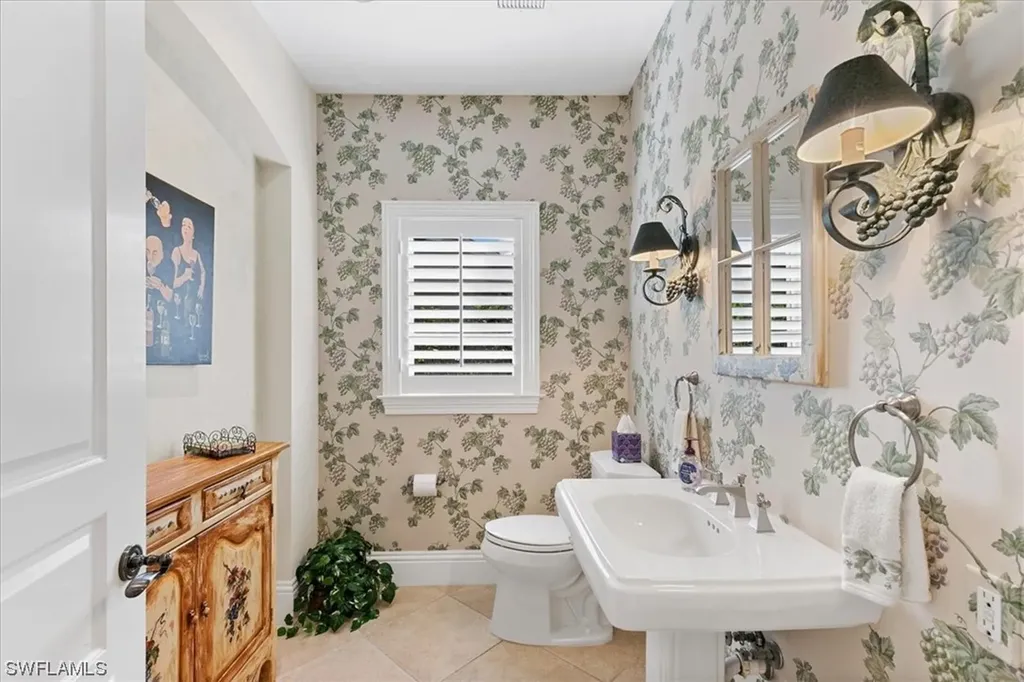 400 Spring Line Drive Naples FL 34102
