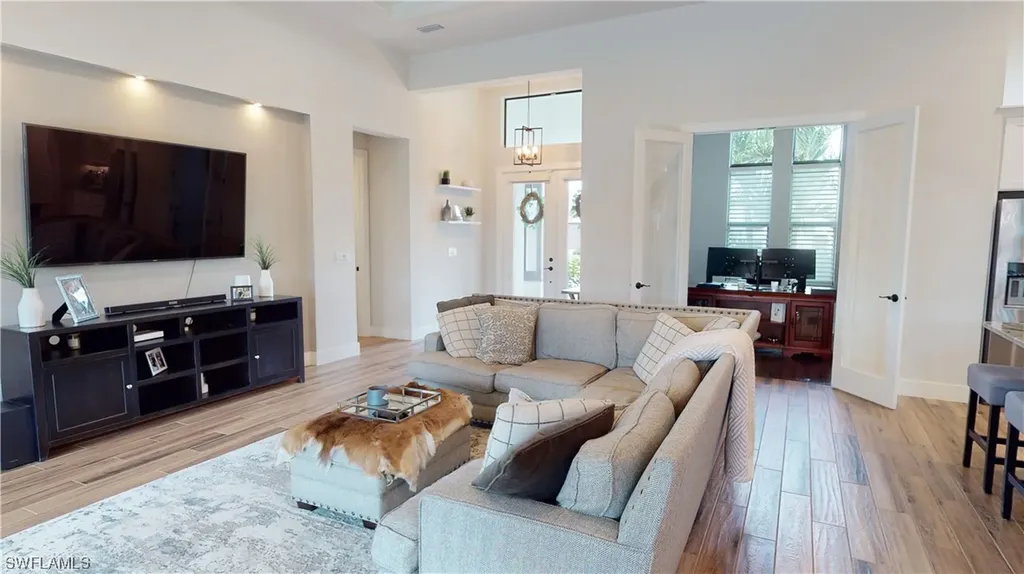 5003 SW 26th Avenue Cape Coral FL 33914