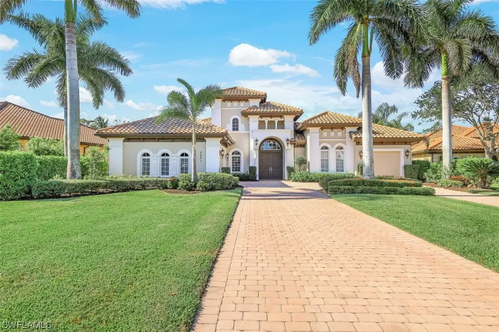 9021 Medinah Court Naples FL 34113