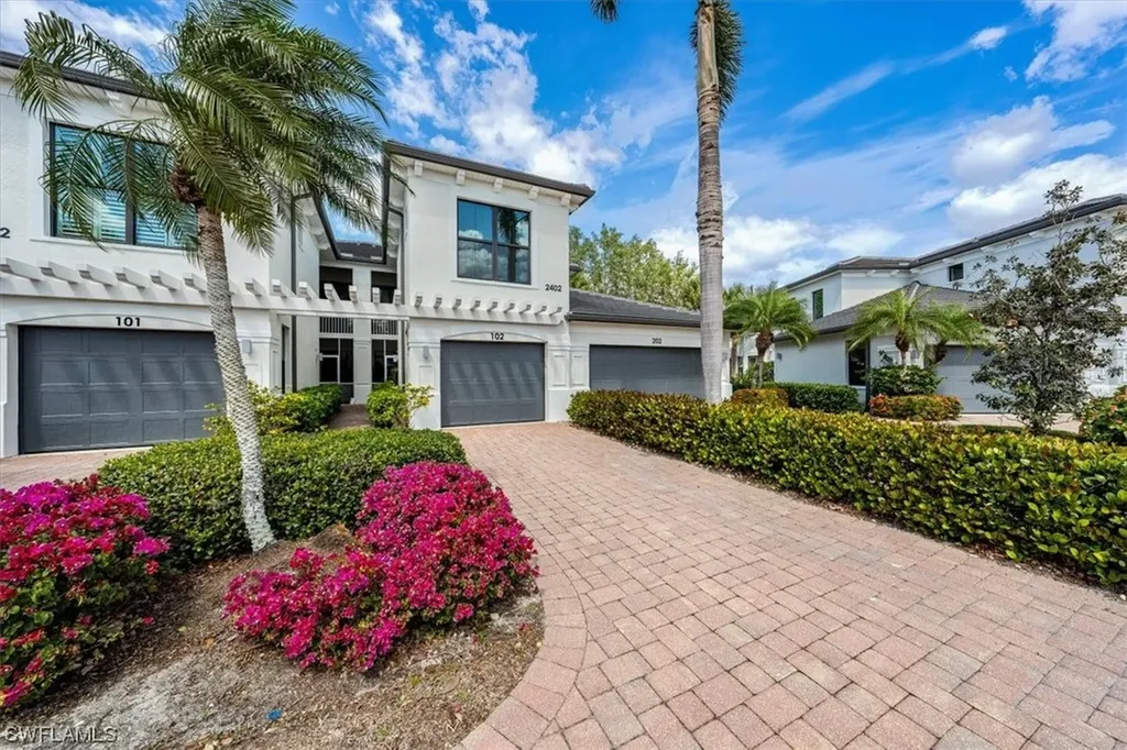 2402 Ravenna Boulevard Naples FL 34109