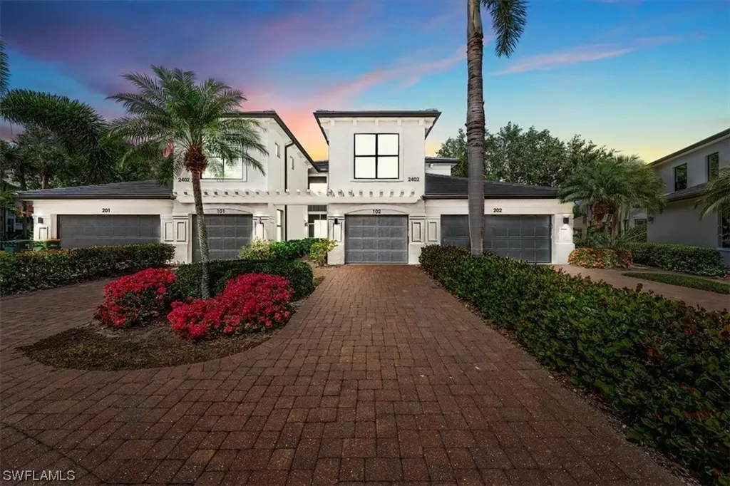 2402 Ravenna Boulevard Naples FL 34109