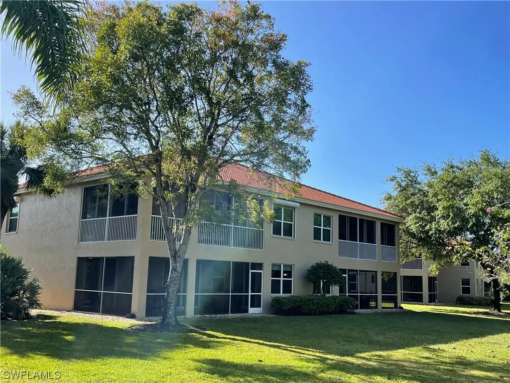 6775 Huntington Lakes Circle Naples FL 34119
