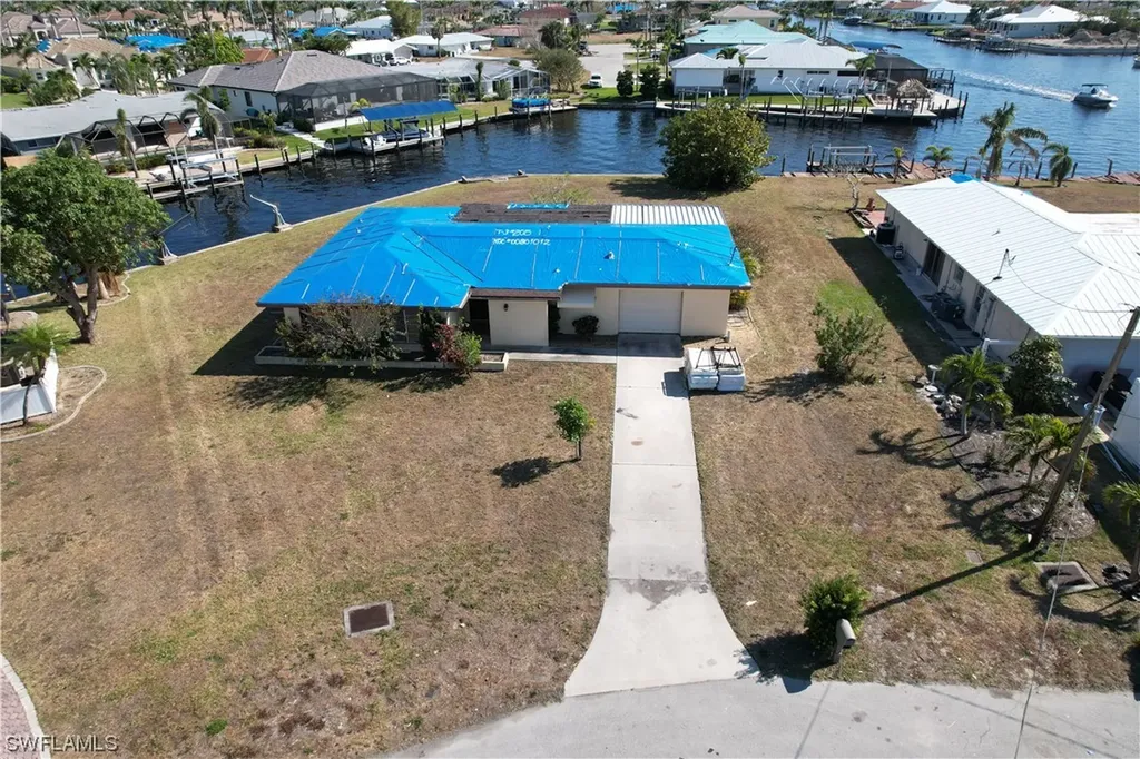 4988 Seville Court Cape Coral FL 33904