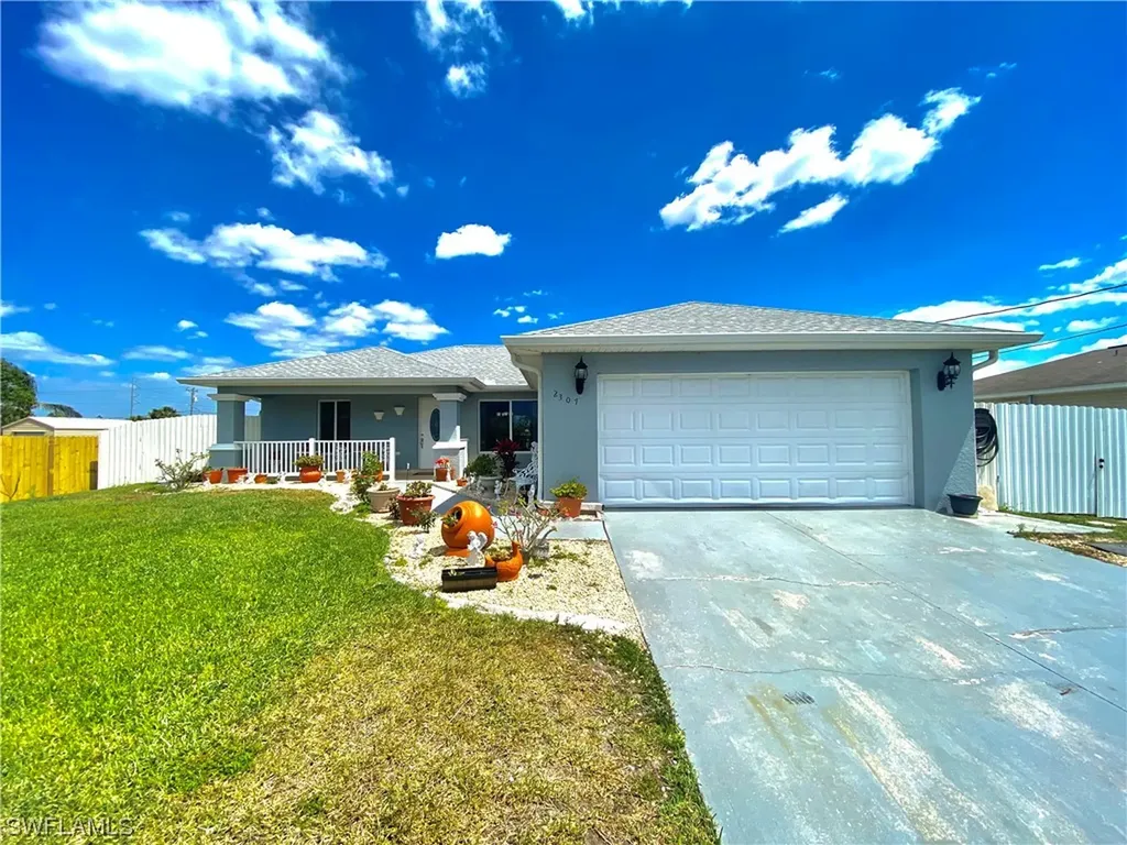 2307 NE 7th Place Cape Coral FL 33909
