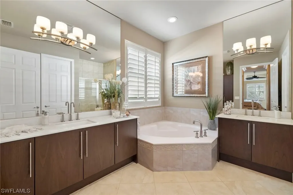 6628 Marbella Drive Naples FL 34105