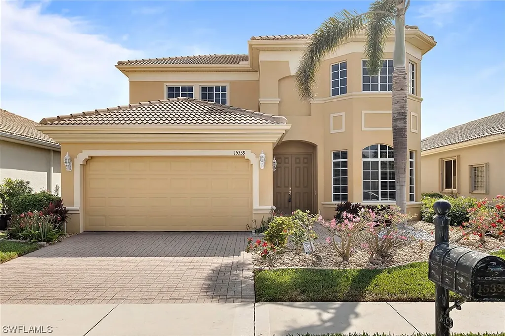 15339 Laguna Hills Drive Fort Myers FL 33908