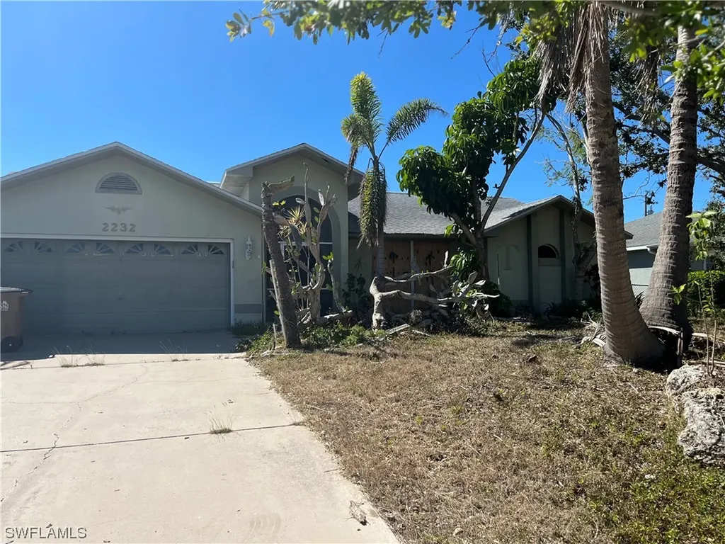 2232 SW 11th Court Cape Coral FL 33991