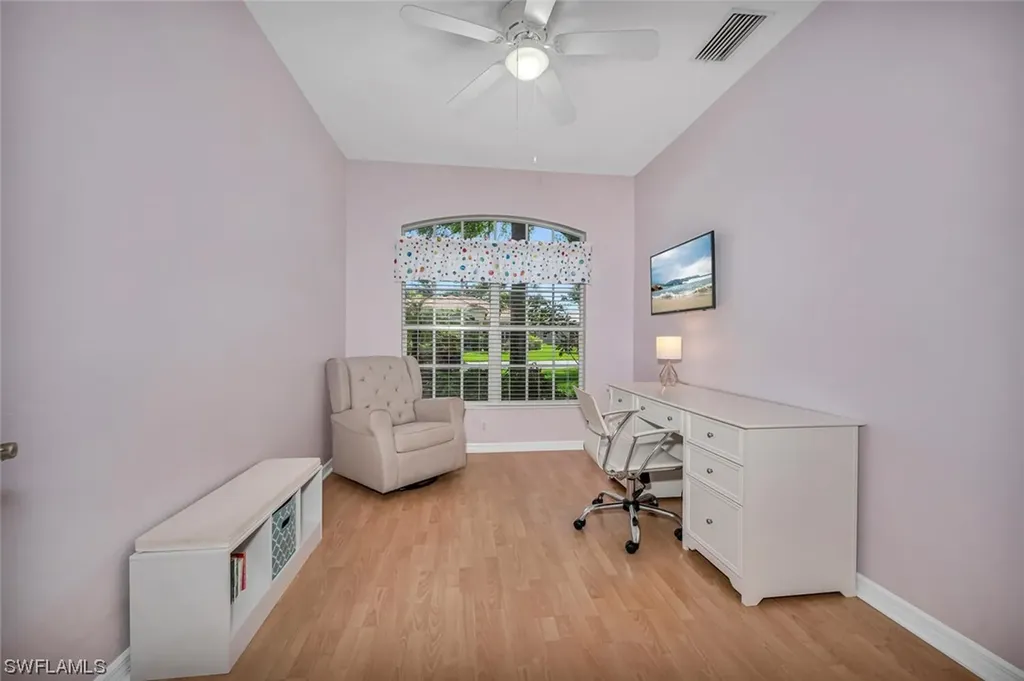 4023 Kent Court Naples FL 34116