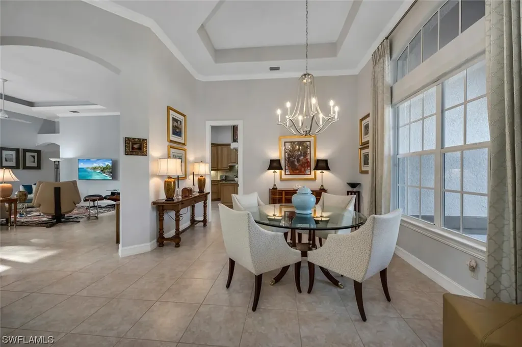 2390 Turnberry Court Naples FL 34109