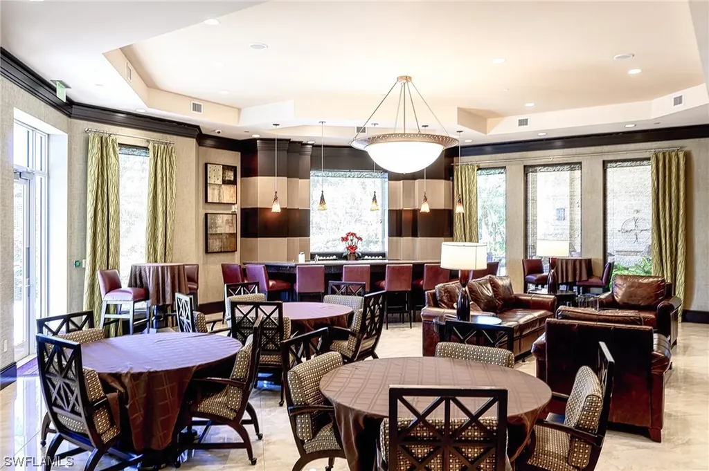 1065 Borghese Lane Naples FL 34114