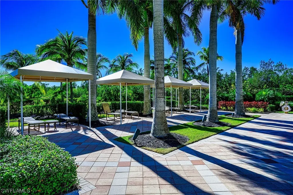 1065 Borghese Lane Naples FL 34114