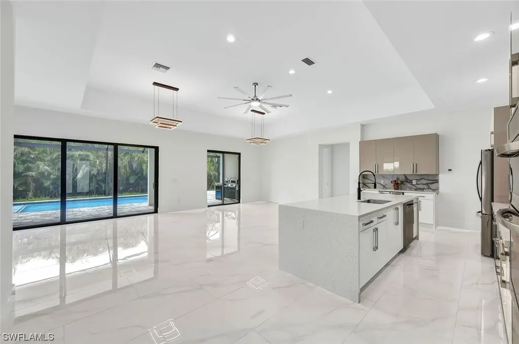 4930 Agualinda Boulevard Cape Coral FL 33914