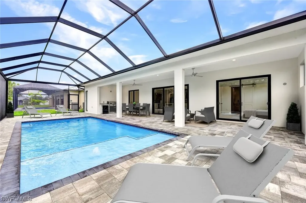 4930 Agualinda Boulevard Cape Coral FL 33914