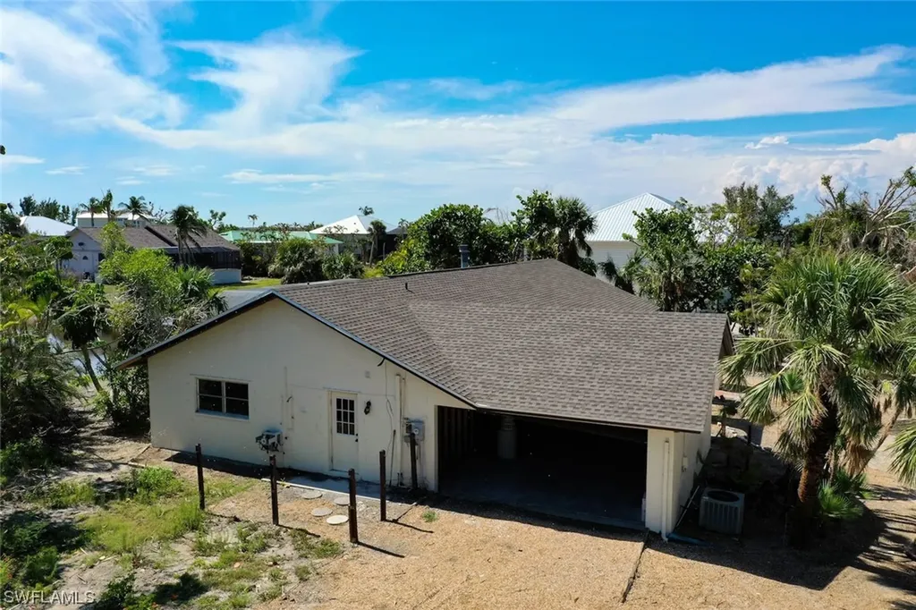 683 Durion Court Sanibel FL 33957