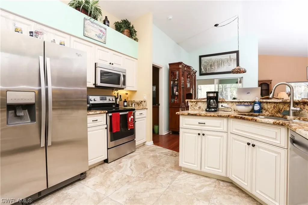 9241 Lanthorn Way Estero FL 33928